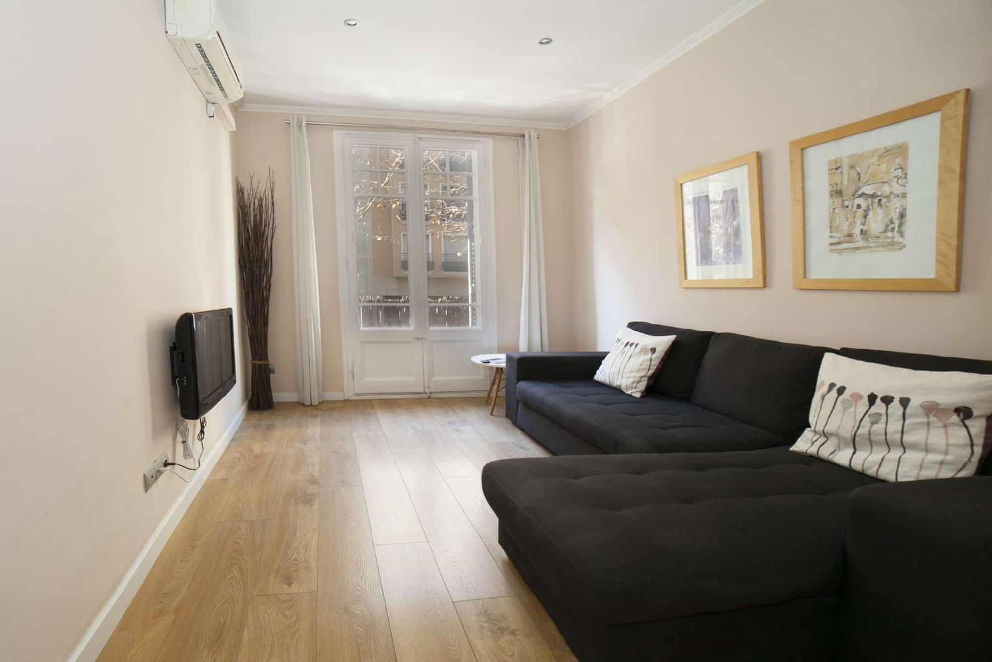 Sagrada266 By Chicstays Barcelona Bagian luar foto